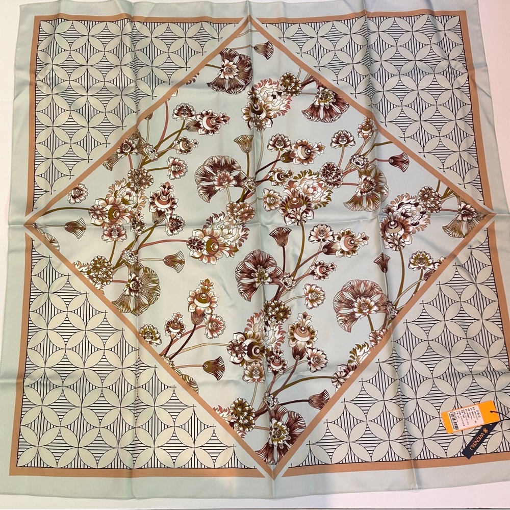 SCARF - WENSLI - 100% SILK - 34" x 34" - NWT & BOX